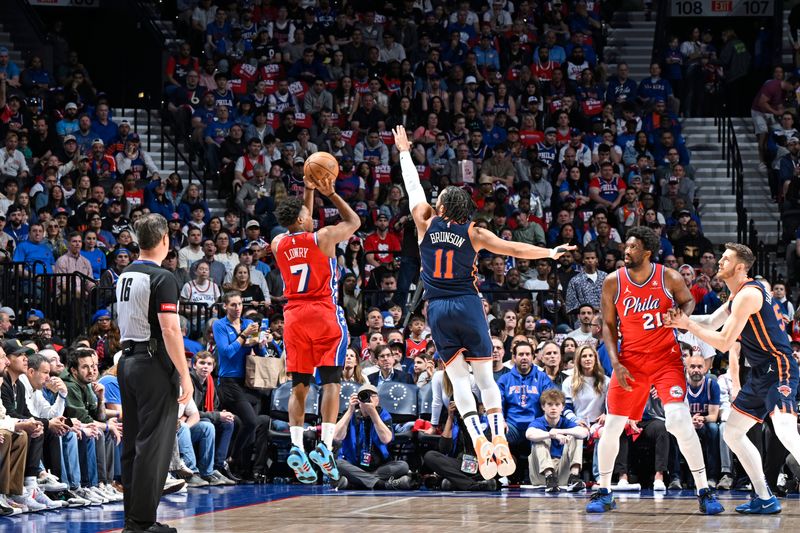 PHILADELPHIA, PA - APRIL 28: Kyle Lowry #7 of the Philadelphia 76ers shoots a three point basket during the game against the New York Knicks during Round 1 Game 4 of the 2024 NBA Playoffs on April 28, 2024 at the Wells Fargo Center in Philadelphia, Pennsylvania NOTE TO USER: User expressly acknowledges and agrees that, by downloading and/or using this Photograph, user is consenting to the terms and conditions of the Getty Images License Agreement. Mandatory Copyright Notice: Copyright 2024 NBAE (Photo by David Dow/NBAE via Getty Images)