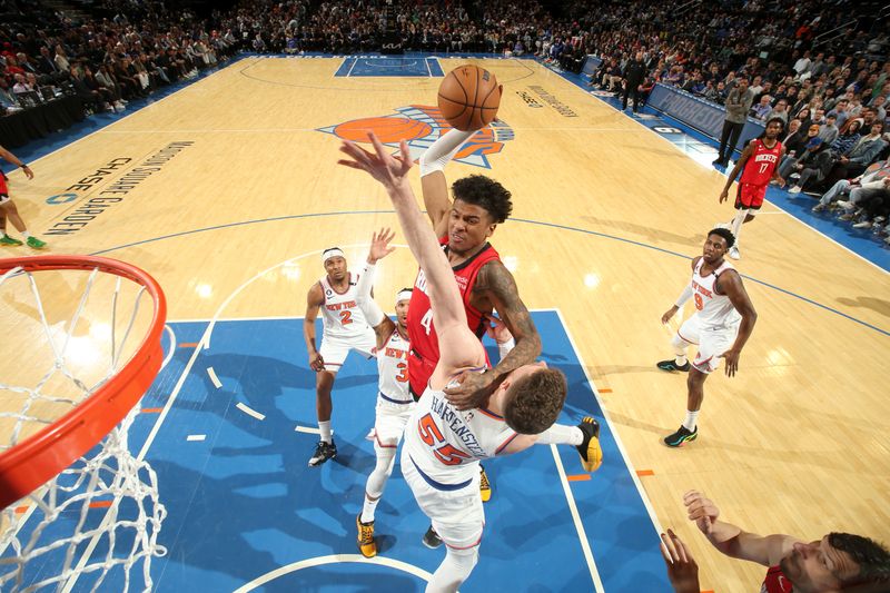 NEW YORK, NY - MARCH 27: Jalen Green #4 of the Houston Rockets drives to the basket during the game against the New York Knicks on March 27, 2023 at Madison Square Garden in New York City, New York.  NOTE TO USER: User expressly acknowledges and agrees that, by downloading and or using this photograph, User is consenting to the terms and conditions of the Getty Images License Agreement. Mandatory Copyright Notice: Copyright 2023 NBAE  (Photo by Nathaniel S. Butler/NBAE via Getty Images)