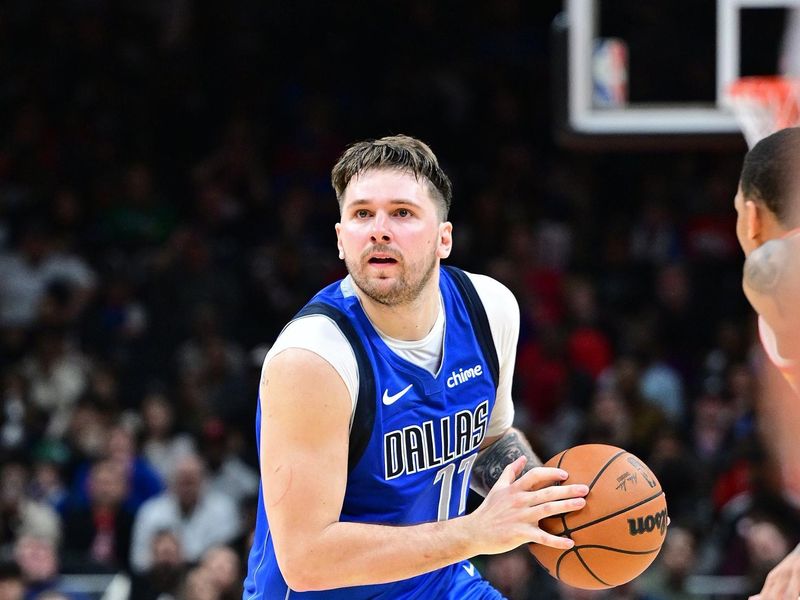 ATLANTA, GA - JANUARY 26: Luka Doncic #77 of the Dallas Mavericks handles the ball during the game against the Atlanta Hawks on January 26, 2024 at State Farm Arena in Atlanta, Georgia.  NOTE TO USER: User expressly acknowledges and agrees that, by downloading and/or using this Photograph, user is consenting to the terms and conditions of the Getty Images License Agreement. Mandatory Copyright Notice: Copyright 2024 NBAE (Photo by Adam Hagy/NBAE via Getty Images)