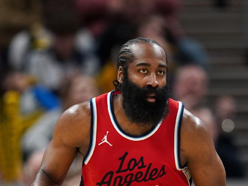 INDIANAPOLIS, INDIANA - FEBRUARY 23: James Harden #1 of the Los Angeles Clippers dribbles the ball in the third quarter against the Indiana Pacers at Gainbridge Fieldhouse on February 23, 2025 in Indianapolis, Indiana. NOTE TO USER: User expressly acknowledges and agrees that, by downloading and or using this photograph, User is consenting to the terms and conditions of the Getty Images License Agreement. (Photo by Dylan Buell/Getty Images)