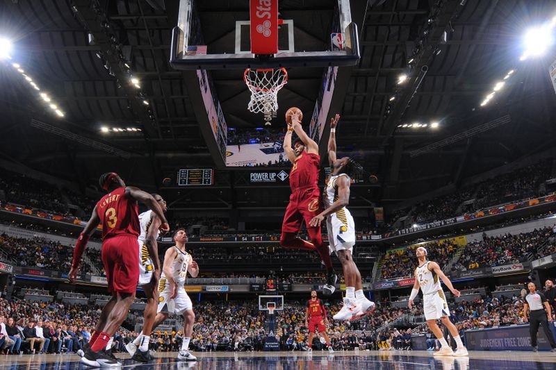 INDIANAPOLIS, IN - MARCH 18:  Jarrett Allen #31 of the Cleveland Cavaliers grabs the rebound during the game on March 18, 2024 at Gainbridge Fieldhouse in Indianapolis, Indiana. NOTE TO USER: User expressly acknowledges and agrees that, by downloading and or using this Photograph, user is consenting to the terms and conditions of the Getty Images License Agreement. Mandatory Copyright Notice: Copyright 2024 NBAE (Photo by Ron Hoskins/NBAE via Getty Images)