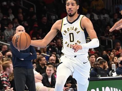 ATLANTA, GA - NOVEMBER 21: Tyrese Haliburton #0 of the Indiana Pacers goes to the basket during the game during the in Season Tournament on November 21, 2023 at State Farm Arena in Atlanta, Georgia.  NOTE TO USER: User expressly acknowledges and agrees that, by downloading and/or using this Photograph, user is consenting to the terms and conditions of the Getty Images License Agreement. Mandatory Copyright Notice: Copyright 2023 NBAE (Photo by Scott Cunningham/NBAE via Getty Images)