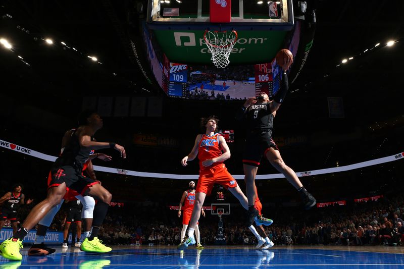 OKLAHOMA CITY, OK - MARCH 27:  Dillon Brooks #9 of the Houston Rockets drives to the basket during the game against the Oklahoma City Thunder on March 27, 2024 at Paycom Arena in Oklahoma City, Oklahoma. NOTE TO USER: User expressly acknowledges and agrees that, by downloading and or using this photograph, User is consenting to the terms and conditions of the Getty Images License Agreement. Mandatory Copyright Notice: Copyright 2024 NBAE (Photo by Zach Beeker/NBAE via Getty Images)