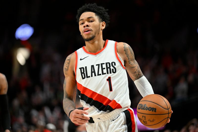 PORTLAND, OREGON - MARCH 13: Anfernee Simons #1 of the Portland Trail Blazers dribbles during the fourth quarter of the game against the Atlanta Hawks at the Moda Center on March 13, 2024 in Portland, Oregon. The Portland Trail Blazers won 106-102. NOTE TO USER: User expressly acknowledges and agrees that, by downloading and or using this photograph, User is consenting to the terms and conditions of the Getty Images License Agreement. (Photo by Alika Jenner/Getty Images)