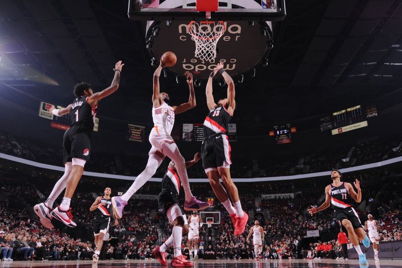 Trail Blazers vs Suns Showdown: Jerami Grant's Stellar Performance Sets Stage