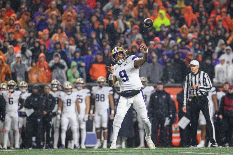 Nov 18, 2023; Corvallis, Oregon, USA; Washington Huskies quarterback Michael Penix Jr. (9) throws a pass during the first half against the Washington Huskies at Reser Stadium. Mandatory Credit: Craig Strobeck-USA TODAY Sports