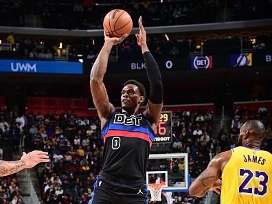 DETROIT, MI - NOVEMBER 29: Jalen Duren #0 of the Detroit Pistons shoots the ball during the game against the Los Angeles Lakers on November 29, 2023 at Little Caesars Arena in Detroit, Michigan. NOTE TO USER: User expressly acknowledges and agrees that, by downloading and/or using this photograph, User is consenting to the terms and conditions of the Getty Images License Agreement. Mandatory Copyright Notice: Copyright 2023 NBAE (Photo by Chris Schwegler/NBAE via Getty Images)