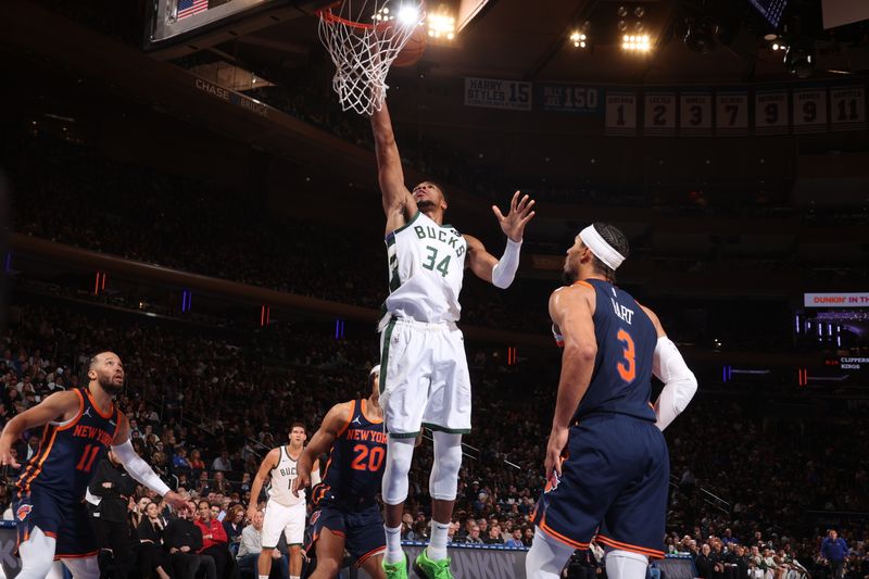 NEW YORK, NY - NOVEMBER 8: Giannis Antetokounmpo #34 of the Milwaukee Bucks drives to the basket during the game against the New York Knicks on November 8, 2024 at Madison Square Garden in New York City, New York.  NOTE TO USER: User expressly acknowledges and agrees that, by downloading and or using this photograph, User is consenting to the terms and conditions of the Getty Images License Agreement. Mandatory Copyright Notice: Copyright 2024 NBAE  (Photo by Nathaniel S. Butler/NBAE via Getty Images)