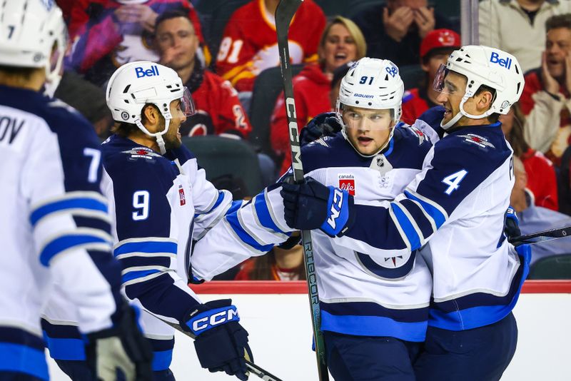 Winnipeg Jets Overcome Calgary Flames in Powerplay Showdown