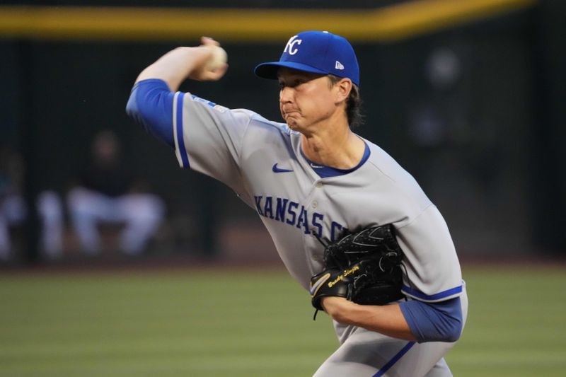 Apr 25, 2023; Phoenix, Arizona, USA; Kansas City Royals starting pitcher Brady Singer (51) pitches against the Arizona Diamondbacks during the first inning at Chase Field. Mandatory Credit: Joe Camporeale-USA TODAY Sports