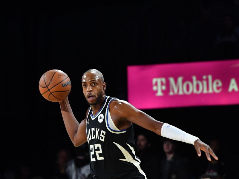 LAS VEGAS, NV - DECEMBER 14: Khris Middleton #22 of the Milwaukee Bucks looks to pass the ball during the game against the Atlanta Hawks during the Emirates NBA Cup Semifinal game on December 14, 2024 at T-Mobile Arena in Las Vegas, Nevada. NOTE TO USER: User expressly acknowledges and agrees that, by downloading and/or using this Photograph, user is consenting to the terms and conditions of the Getty Images License Agreement. Mandatory Copyright Notice: Copyright 2024 NBAE (Photo by Juan Ocampo/NBAE via Getty Images)