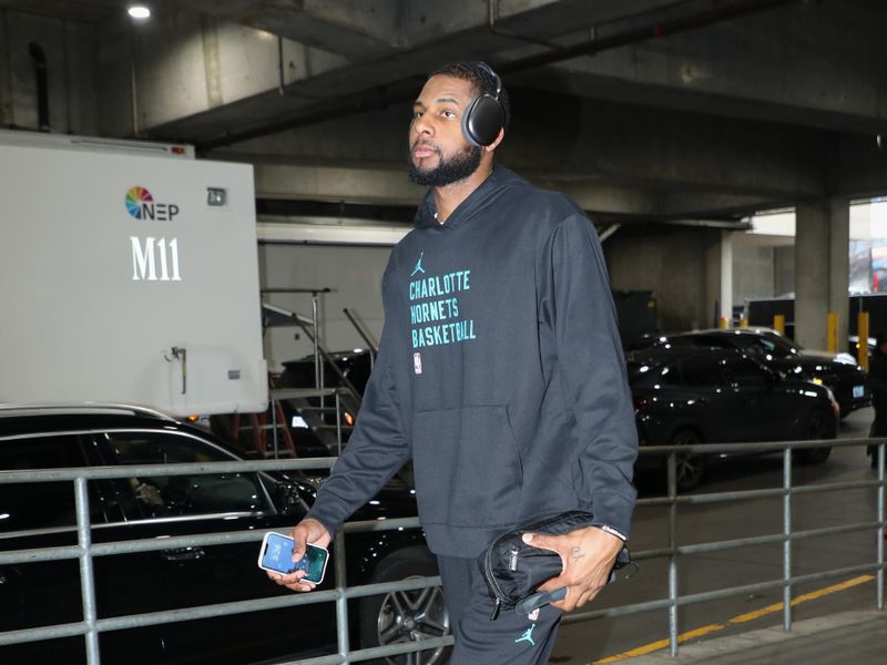 PORTLAND, OR - FEBRUARY 25:  Marques Bolden #12 of the Portland Trail Blazers arrives to the arena before the game on February 25, 2024 at the Moda Center Arena in Portland, Oregon. NOTE TO USER: User expressly acknowledges and agrees that, by downloading and or using this photograph, user is consenting to the terms and conditions of the Getty Images License Agreement. Mandatory Copyright Notice: Copyright 2024 NBAE (Photo by Cameron Browne/NBAE via Getty Images)