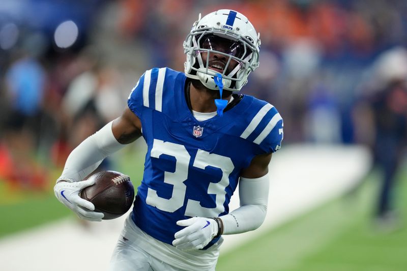 Indianapolis Colts cornerback Micah Abraham (33) warms up before playing against the Denver Broncos in a preseason NFL football game, Sunday, Aug. 11, 2024, in Westfield, Ind. (AP Photo/Darron Cummings)