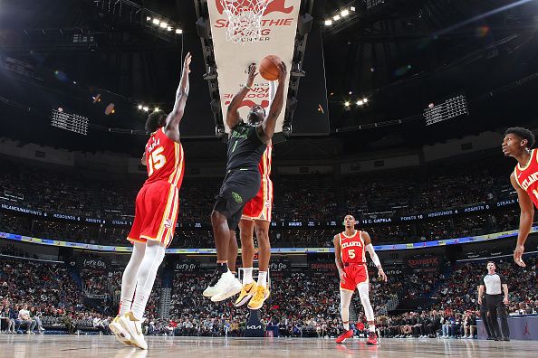 NEW ORLEANS, LA - NOVEMBER 4: Zion Williamson #1 of the New Orleans Pelicans shoots the ball during the game against the Atlanta Hawks on November 4, 2023 at the Smoothie King Center in New Orleans, Louisiana. NOTE TO USER: User expressly acknowledges and agrees that, by downloading and or using this Photograph, user is consenting to the terms and conditions of the Getty Images License Agreement. Mandatory Copyright Notice: Copyright 2023 NBAE (Photo by Layne Murdoch Jr./NBAE via Getty Images)