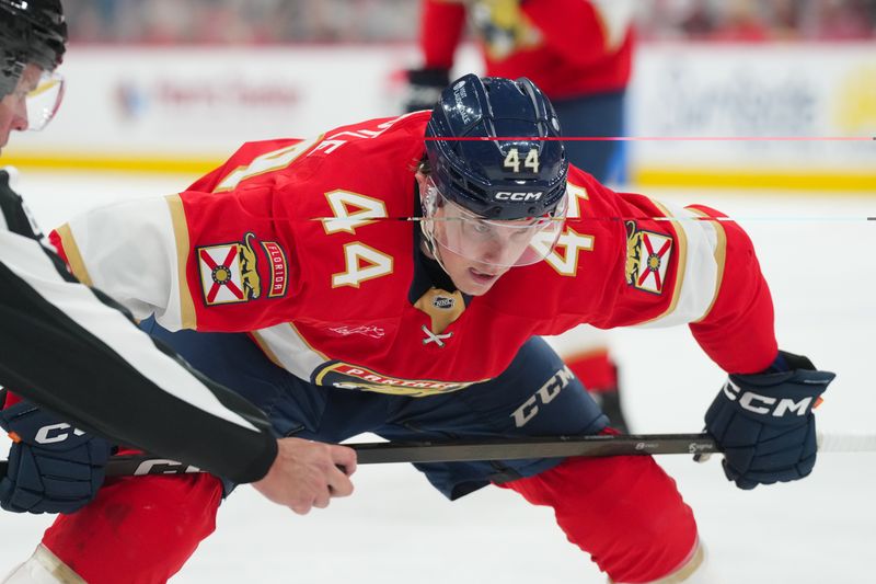 Sep 24, 2025; Raleigh, North Carolina, USA;  Florida Panthers right wing MacKenzie Entwistle (44) gets ready for the face off against the Carolina Hurricanes during the second period at Lenovo Center. Mandatory Credit: James Guillory-Imagn Images
