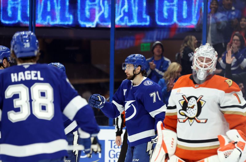 Jan 16, 2025; Tampa, Florida, USA; Tampa Bay Lightning center Anthony Cirelli (71) is congratulated after he scored a goal against the Anaheim Ducks during the first period at Amalie Arena. Mandatory Credit: Kim Klement Neitzel-Imagn Images