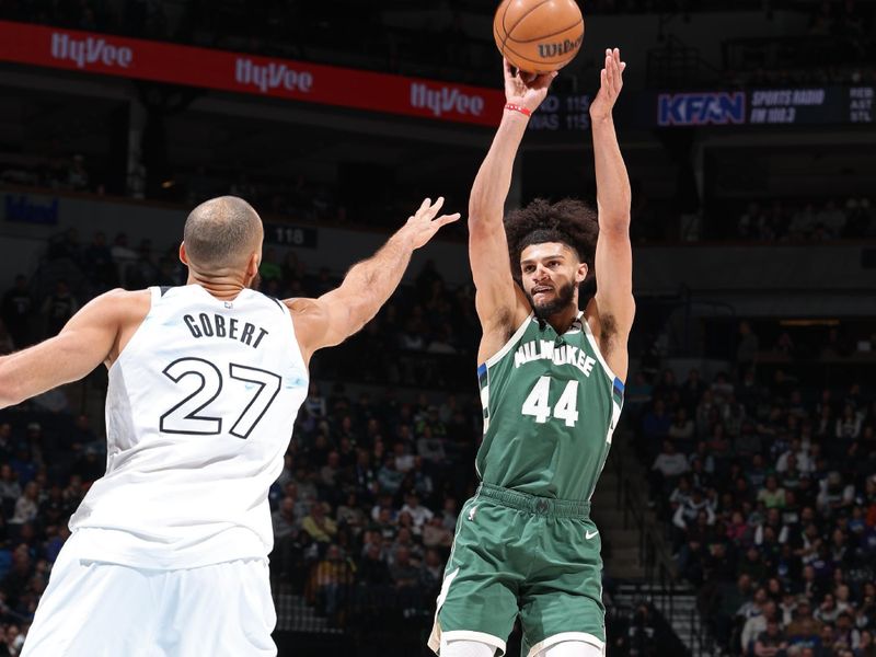 MINNEAPOLIS, MN -  FEBRUARY 12: Andre Jackson Jr. #44 of the Milwaukee Bucks shoots the ball during the game against the Minnesota Timberwolves on February 12, 2025 at Target Center in Minneapolis, Minnesota. NOTE TO USER: User expressly acknowledges and agrees that, by downloading and or using this Photograph, user is consenting to the terms and conditions of the Getty Images License Agreement. Mandatory Copyright Notice: Copyright 2025 NBAE (Photo by David Sherman/NBAE via Getty Images)