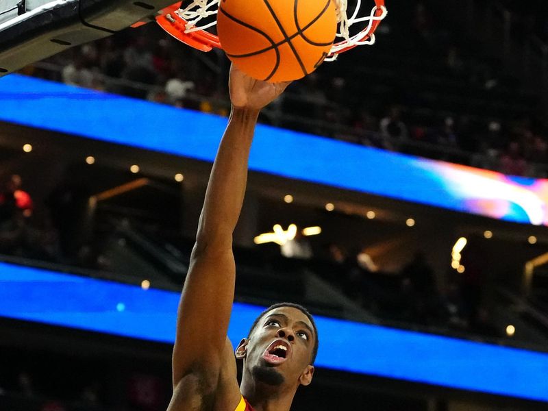 USC Trojans Face Washington Huskies: Spotlight on Ezra Ausar