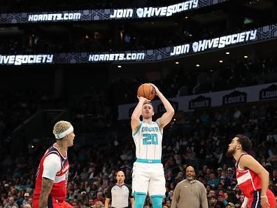 CHARLOTTE, NC - NOVEMBER 22: Gordon Hayward #20 of the Charlotte Hornets shoots a three point basket against the Washington Wizards on November 22, 2023 at Spectrum Center in Charlotte, North Carolina. NOTE TO USER: User expressly acknowledges and agrees that, by downloading and or using this photograph, User is consenting to the terms and conditions of the Getty Images License Agreement.  Mandatory Copyright Notice:  Copyright 2023 NBAE (Photo by Brock Williams-Smith/NBAE via Getty Images)