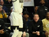 Can Wake Forest Demon Deacons Outmaneuver Georgia Bulldogs at Home?