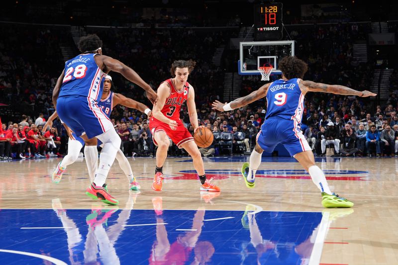 PHILADELPHIA, PA - FEBRUARY 24: Josh Giddey #3 of the Chicago Bulls dribbles the ball during the game against the Philadelphia 76ers on February 24, 2025 at the Wells Fargo Center in Philadelphia, Pennsylvania NOTE TO USER: User expressly acknowledges and agrees that, by downloading and/or using this Photograph, user is consenting to the terms and conditions of the Getty Images License Agreement. Mandatory Copyright Notice: Copyright 2025 NBAE (Photo by Jesse D. Garrabrant/NBAE via Getty Images)