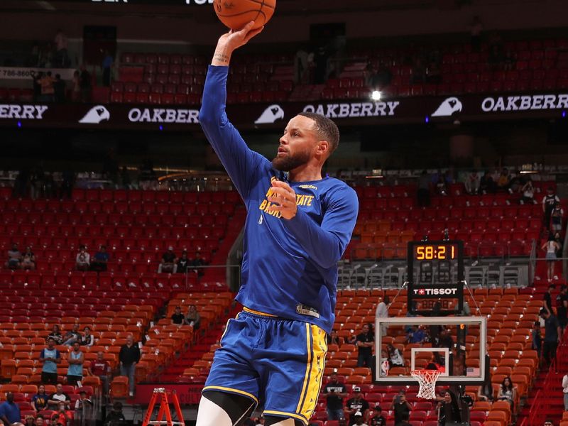 MIAMI, FL - MARCH 26:  Stephen Curry #30 of the Golden State Warriors warms up before the game against the Miami Heat on March 26, 2024 at Kaseya Center in Miami, Florida. NOTE TO USER: User expressly acknowledges and agrees that, by downloading and or using this Photograph, user is consenting to the terms and conditions of the Getty Images License Agreement. Mandatory Copyright Notice: Copyright 2024 NBAE (Photo by Issac Baldizon/NBAE via Getty Images)