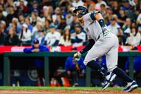 Mariners vs Yankees: A Showcase of Talent with Kirby's Pitching in the Limelight