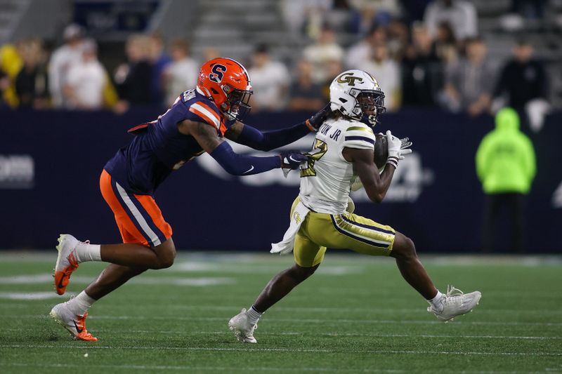 Clash at Bobby Dodd Stadium: Georgia Tech Yellow Jackets Host Georgia Bulldogs in College Footba...