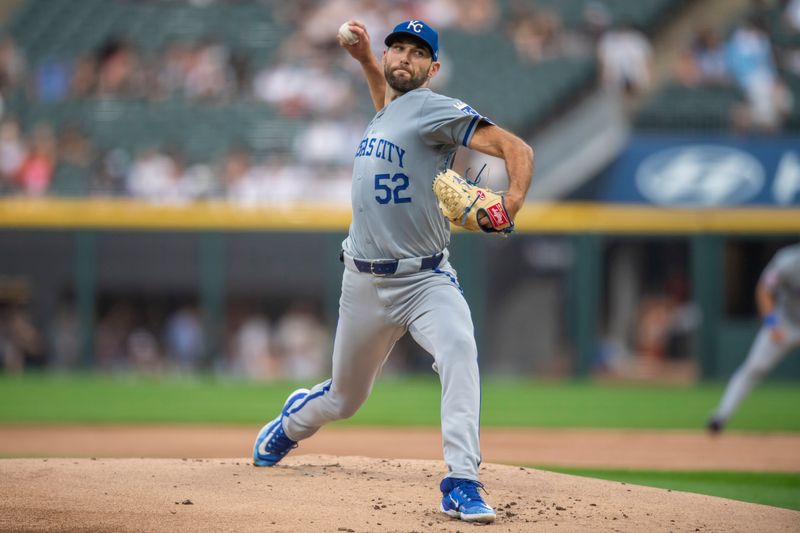 Jul 30, 2024; Chicago, Illinois, USA; Kansas City Royals starting pitcher Michael Wacha (52) pitches during the first inning against the Chicago White Sox at Guaranteed Rate Field. Mandatory Credit: Patrick Gorski-USA TODAY Sports