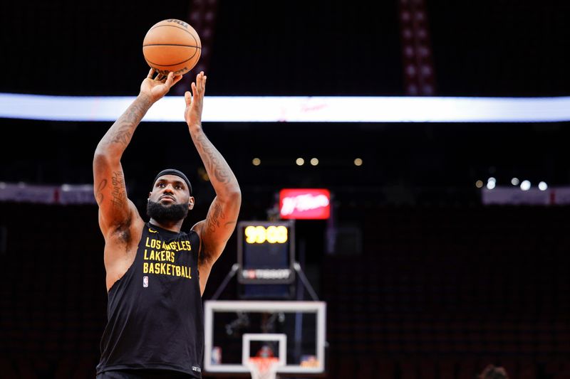 HOUSTON, TEXAS - NOVEMBER 08: LeBron James #23 of the Los Angeles Lakers warms up prior to facing the Houston Rockets at Toyota Center on November 08, 2023 in Houston, Texas. NOTE TO USER: User expressly acknowledges and agrees that, by downloading and or using this photograph, User is consenting to the terms and conditions of the Getty Images License Agreement.? (Photo by Carmen Mandato/Getty Images)