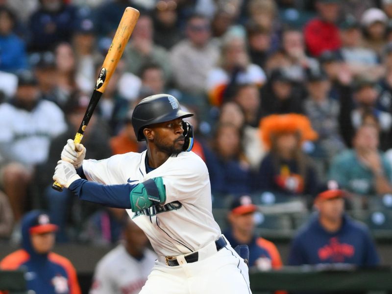 May 27, 2024; Seattle, Washington, USA; Seattle Mariners second baseman Ryan Bliss (1) waits for a pitch during the sixth inning against the Houston Astros at T-Mobile Park. Mandatory Credit: Steven Bisig-USA TODAY Sports