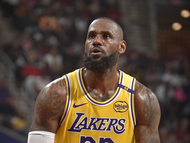 CLEVELAND, OH - OCTOBER 30: LeBron James #23 of the Los Angeles Lakers prepares to shoot a free throw during the game against the Cleveland Cavaliers on October 30, 2024 at Rocket Mortgage FieldHouse in Cleveland, Ohio. NOTE TO USER: User expressly acknowledges and agrees that, by downloading and/or using this Photograph, user is consenting to the terms and conditions of the Getty Images License Agreement. Mandatory Copyright Notice: Copyright 2024 NBAE (Photo by David Liam Kyle/NBAE via Getty Images)