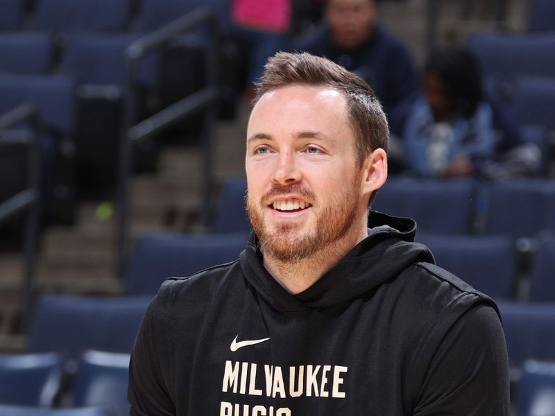 MEMPHIS, TN - FEBRUARY 15: Pat Connaughton #24 of the Milwaukee Bucks smiles before the game against the Memphis Grizzlies on February 15, 2024 at FedExForum in Memphis, Tennessee. NOTE TO USER: User expressly acknowledges and agrees that, by downloading and or using this photograph, User is consenting to the terms and conditions of the Getty Images License Agreement. Mandatory Copyright Notice: Copyright 2024 NBAE (Photo by Stephen Gosling/NBAE via Getty Images)