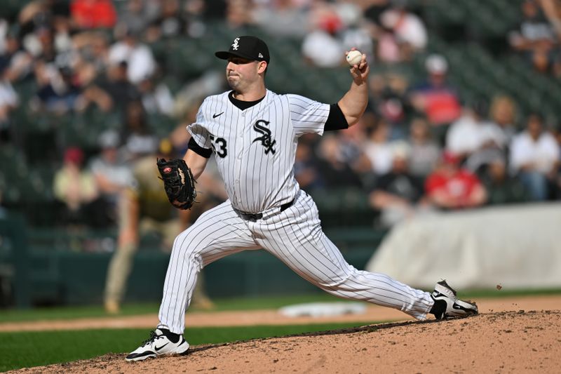 Sep 21, 2025; Chicago, Illinois, USA; Chicago White Sox pitcher Brandon Eisert (53) pitches against the San Diego Padres during the ninth inning at Rate Field. Mandatory Credit: Patrick Gorski-Imagn Images