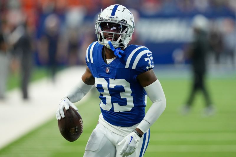 Indianapolis Colts cornerback Micah Abraham (33) warms up before playing against the Denver Broncos in a preseason NFL football game, Sunday, Aug. 11, 2024, in Westfield, Ind. (AP Photo/Darron Cummings)