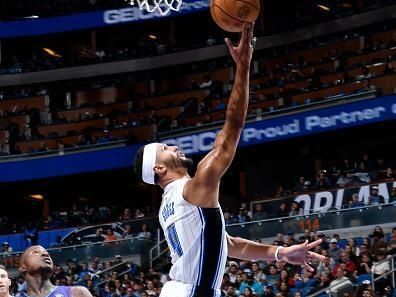 ORLANDO, FL - NOVEMBER 26: Jalen Suggs #4 of the Orlando Magic shoots the ball during the game against the Charlotte Hornets on November 26, 2023 at Amway Center in Orlando, Florida. NOTE TO USER: User expressly acknowledges and agrees that, by downloading and or using this photograph, User is consenting to the terms and conditions of the Getty Images License Agreement. Mandatory Copyright Notice: Copyright 2023 NBAE (Photo by Gary Bassing/NBAE via Getty Images)