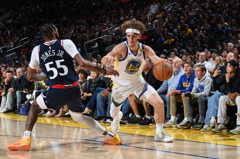 SAN FRANCISCO, CA - OCTOBER 27: Brandin Podziemski #2 of the Golden State Warriors dribbles the ball during the game against the LA Clippers on October 27, 2024 at Chase Center in San Francisco, California. NOTE TO USER: User expressly acknowledges and agrees that, by downloading and or using this photograph, user is consenting to the terms and conditions of Getty Images License Agreement. Mandatory Copyright Notice: Copyright 2024 NBAE (Photo by Noah Graham/NBAE via Getty Images)