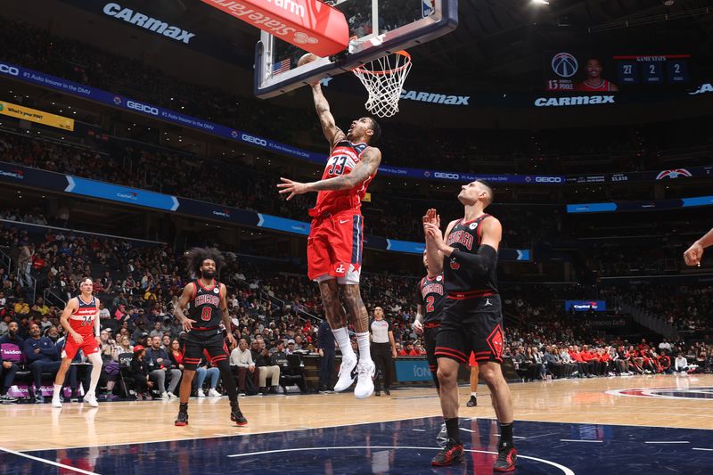 WASHINGTON, DC -? JANUARY 1: Kyle Kuzma #33 of the Washington Wizards drives to the basket during the game against the Chicago Bulls on January 1, 2025 at Capital One Arena in Washington, DC. NOTE TO USER: User expressly acknowledges and agrees that, by downloading and or using this Photograph, user is consenting to the terms and conditions of the Getty Images License Agreement. Mandatory Copyright Notice: Copyright 2025 NBAE (Photo by Kenny Giarla/NBAE via Getty Images)