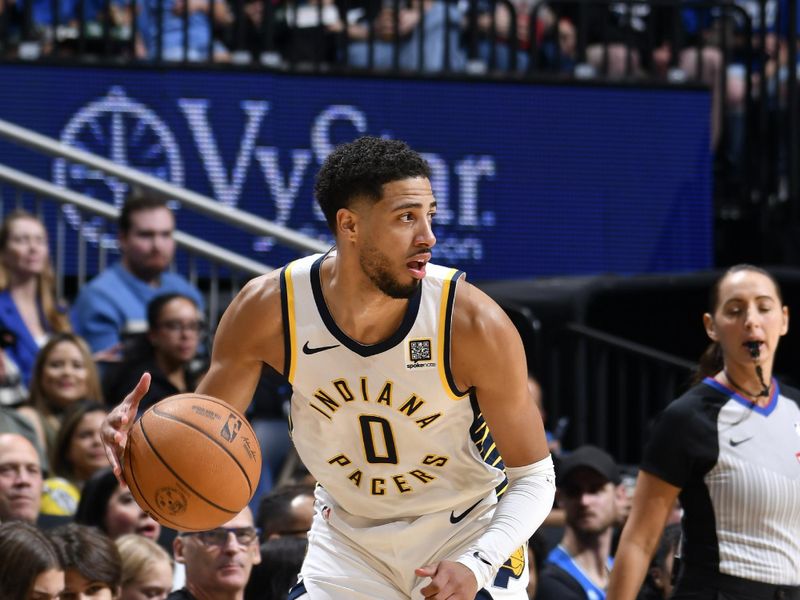 ORLANDO, FL - NOVEMBER 13: Tyrese Haliburton #0 of the Indiana Pacers dribbles the ball during the game against the Orlando Magic on November 13, 2024 at Kia Center in Orlando, Florida. NOTE TO USER: User expressly acknowledges and agrees that, by downloading and or using this photograph, User is consenting to the terms and conditions of the Getty Images License Agreement. Mandatory Copyright Notice: Copyright 2024 NBAE (Photo by Fernando Medina/NBAE via Getty Images)