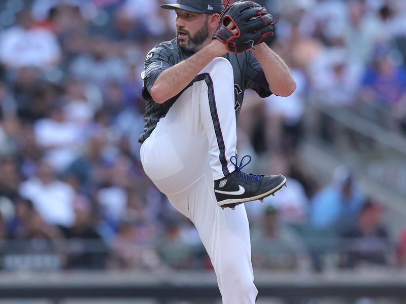 Jul 27, 2024; New York City, New York, USA; New York Mets relief pitcher Alex Young (46) pitches against the Atlanta Braves during the ninth inning at Citi Field. Mandatory Credit: Brad Penner-USA TODAY Sports