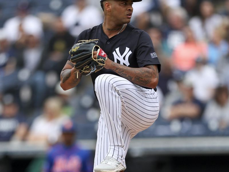 Mar 22, 2024; Tampa, Florida, USA;  New York Yankees pitcher Luis Gil (81) throws a pitch against the New York Mets in the first inning at George M. Steinbrenner Field. Mandatory Credit: Nathan Ray Seebeck-USA TODAY Sports