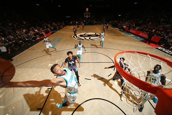 BROOKLYN, NY - NOVEMBER 30: Nick Smith Jr. #8 of the Charlotte Hornets drives to the basket during the game against the Brooklyn Nets on November 30, 2023 at Barclays Center in Brooklyn, New York. NOTE TO USER: User expressly acknowledges and agrees that, by downloading and or using this Photograph, user is consenting to the terms and conditions of the Getty Images License Agreement. Mandatory Copyright Notice: Copyright 2023 NBAE (Photo by Nathaniel S. Butler/NBAE via Getty Images)