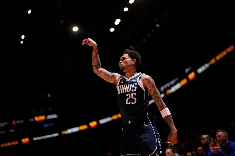 TORONTO, CANADA - FEBRUARY 28: P.J Washington #25 of the Dallas Mavericks looks on during the game against the Toronto Raptors on February 28, 2024 at the Scotiabank Arena in Toronto, Ontario, Canada.  NOTE TO USER: User expressly acknowledges and agrees that, by downloading and or using this Photograph, user is consenting to the terms and conditions of the Getty Images License Agreement.  Mandatory Copyright Notice: Copyright 2024 NBAE (Photo by Mark Blinch/NBAE via Getty Images)