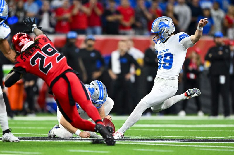 Detroit Lions place kicker Jake Bates (39) kicks a field goal against the Houston Texans during an NFL football game, Sunday, Nov 10, 2024 in Houston. The Lions defeated the Texans 26-23. (AP Photo/Maria Lysaker)