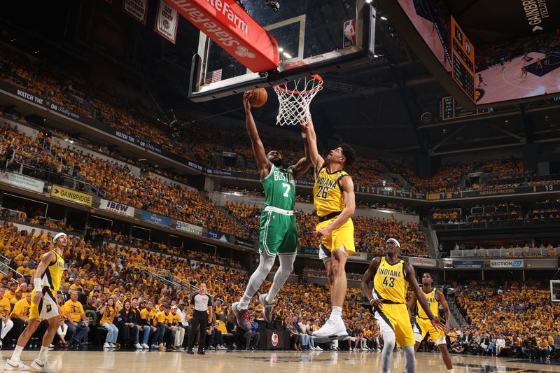 INDIANAPOLIS, IN - MAY 25: Jaylen Brown #7 of the Boston Celtics drives to the basket during the game against the Indiana Pacers during Game 3 of the Eastern Conference Finals of the 2024 NBA Playoffs on May 25, 2024 at Gainbridge Fieldhouse in Indianapolis, Indiana. NOTE TO USER: User expressly acknowledges and agrees that, by downloading and or using this Photograph, user is consenting to the terms and conditions of the Getty Images License Agreement. Mandatory Copyright Notice: Copyright 2024 NBAE (Photo by Nathaniel S. Butler/NBAE via Getty Images)