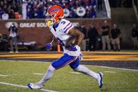 Gators' Defense Claws Back, But Rebels Await in Gainesville Grapple