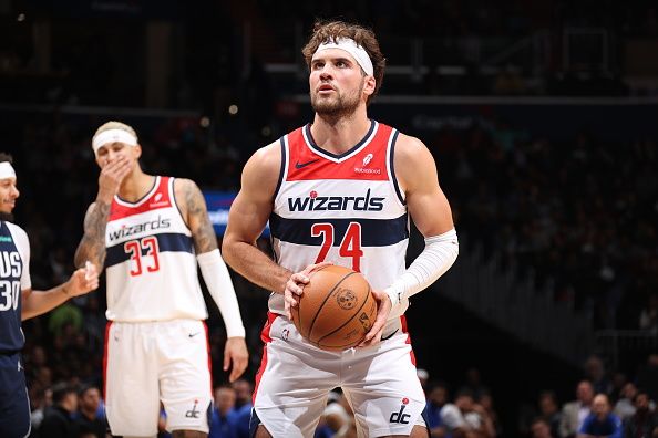 WASHINGTON, DC -? NOVEMBER 15: Corey Kispert #24 of the Washington Wizards prepares to shoot a free throw during the game against the Dallas Mavericks on November 15, 2023 at Capital One Arena in Washington, DC. NOTE TO USER: User expressly acknowledges and agrees that, by downloading and or using this Photograph, user is consenting to the terms and conditions of the Getty Images License Agreement. Mandatory Copyright Notice: Copyright 2023 NBAE (Photo by Stephen Gosling/NBAE via Getty Images)