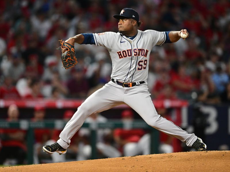 Astros' Late Surge Overpowers Venezuela at CACTI Park