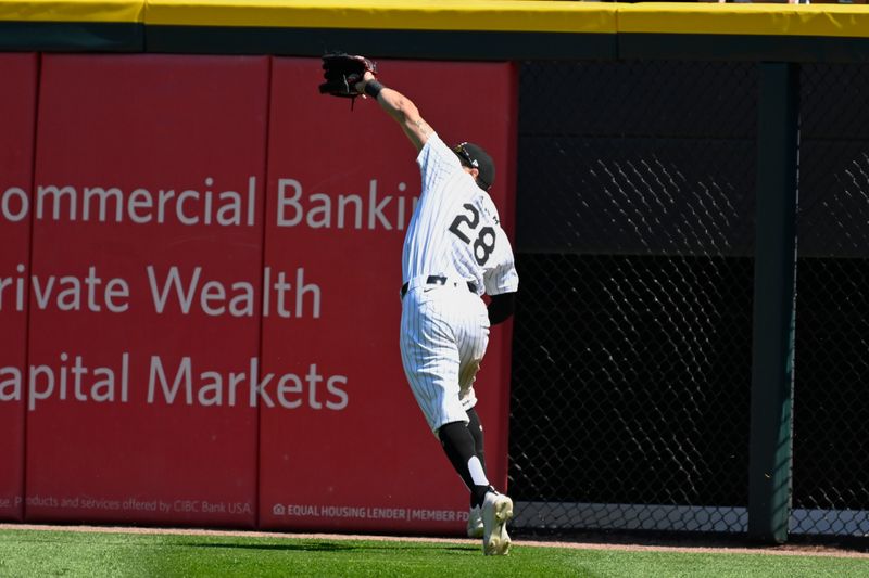 May 15, 2024; Chicago, Illinois, USA;  Chicago White Sox outfielder Tommy Pham (28) catches a fly ball hit by Washington Nationals second baseman Ildemaro Vargas (not shown) during the eighth inning at Guaranteed Rate Field. Mandatory Credit: Matt Marton-USA TODAY Sports