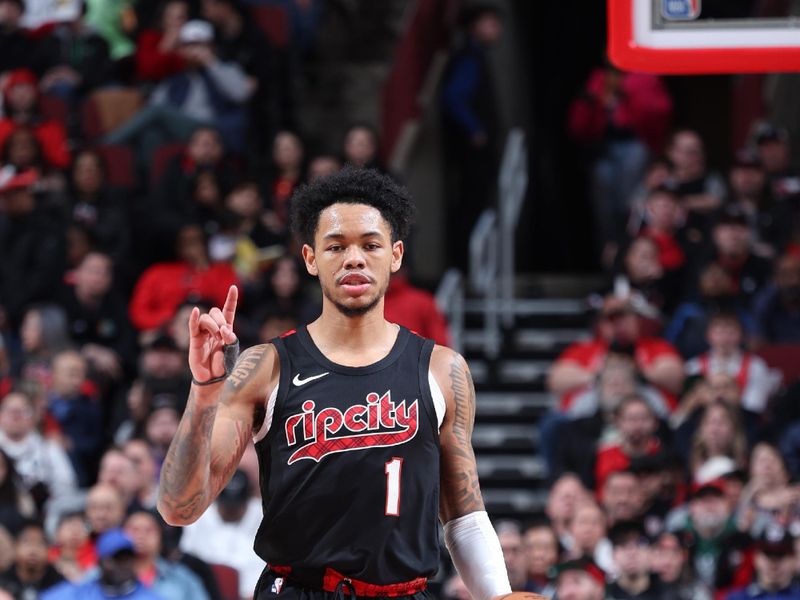 CHICAGO, IL - MARCH 18:  Anfernee Simons #1 of the Portland Trail Blazers handles the ball during the game against the Chicago Bulls on March 18, 2024 at United Center in Chicago, Illinois. NOTE TO USER: User expressly acknowledges and agrees that, by downloading and or using this photograph, User is consenting to the terms and conditions of the Getty Images License Agreement. Mandatory Copyright Notice: Copyright 2024 NBAE (Photo by Jeff Haynes/NBAE via Getty Images)